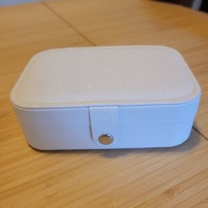 Elegant White Jewelry Box